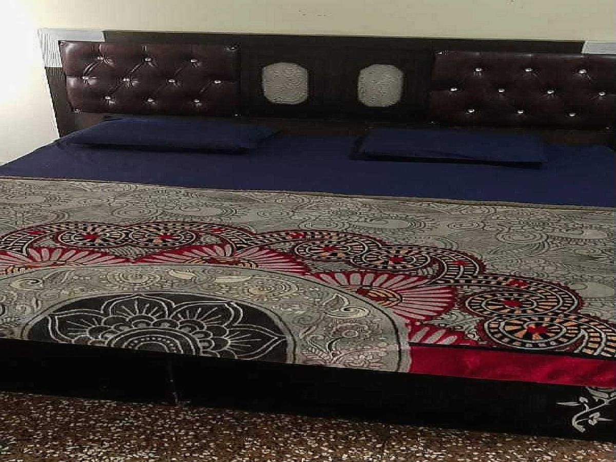 Hotel O G Hotel Happy Home Аліґарх Екстер'єр фото